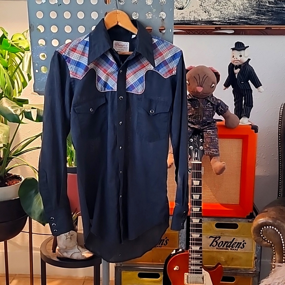 Vintage wranglers pearl snap